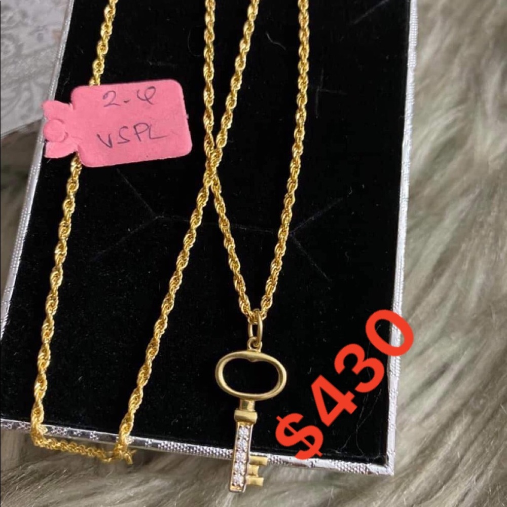 18k Saudi Gold Necklace